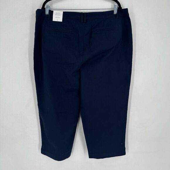NWT Talbots Perfect Skimmer Blue Capri Pants Size 18 Button Hem XL Pedal Pusher - Picture 3 of 13